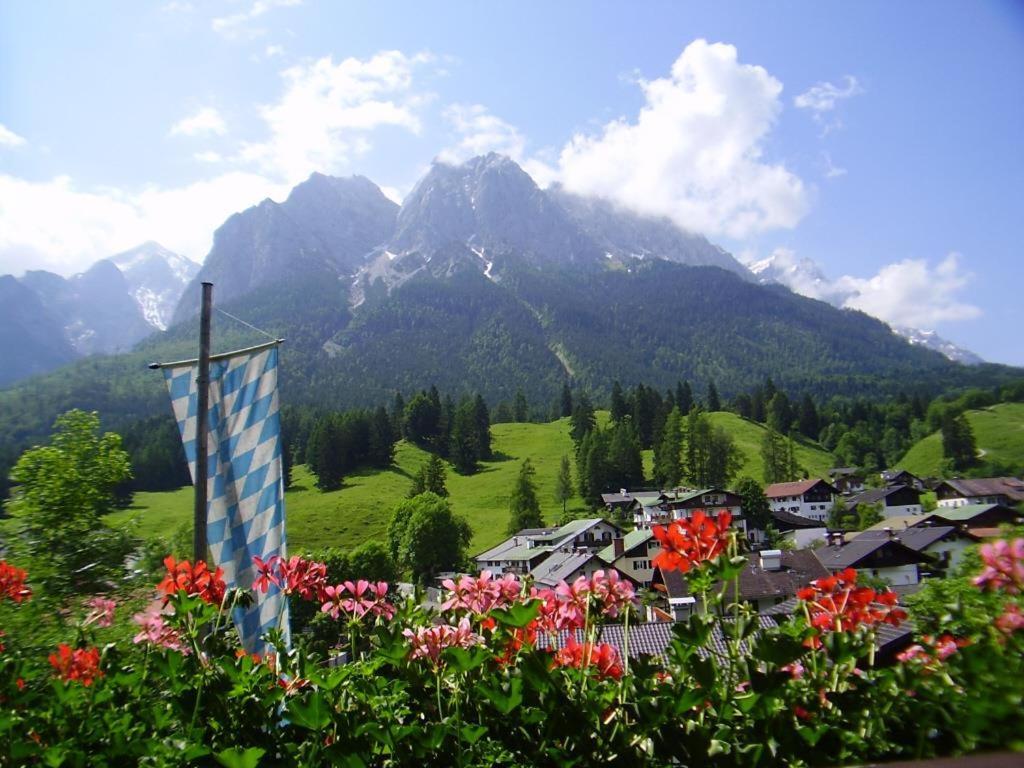 Ferienhaus Waldwinkl Hotel Грайнау Екстериор снимка