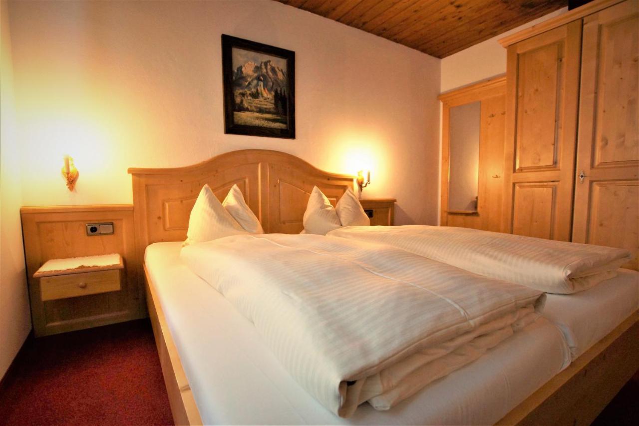 Ferienhaus Waldwinkl Hotel Грайнау Екстериор снимка